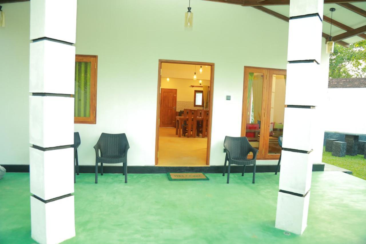 Villa Green Heaven Hikkaduwa Exteriör bild